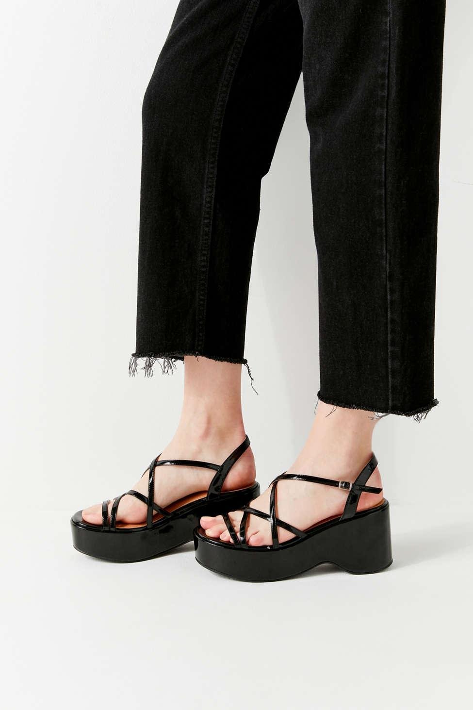 Urban Outfitters Uo Lizzy Strappy Platform Sandal in Black | Lyst