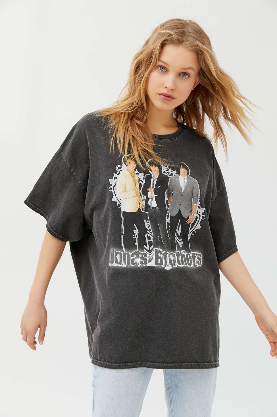 Urban Jonas Brothers T-shirt Dress in Black | Lyst