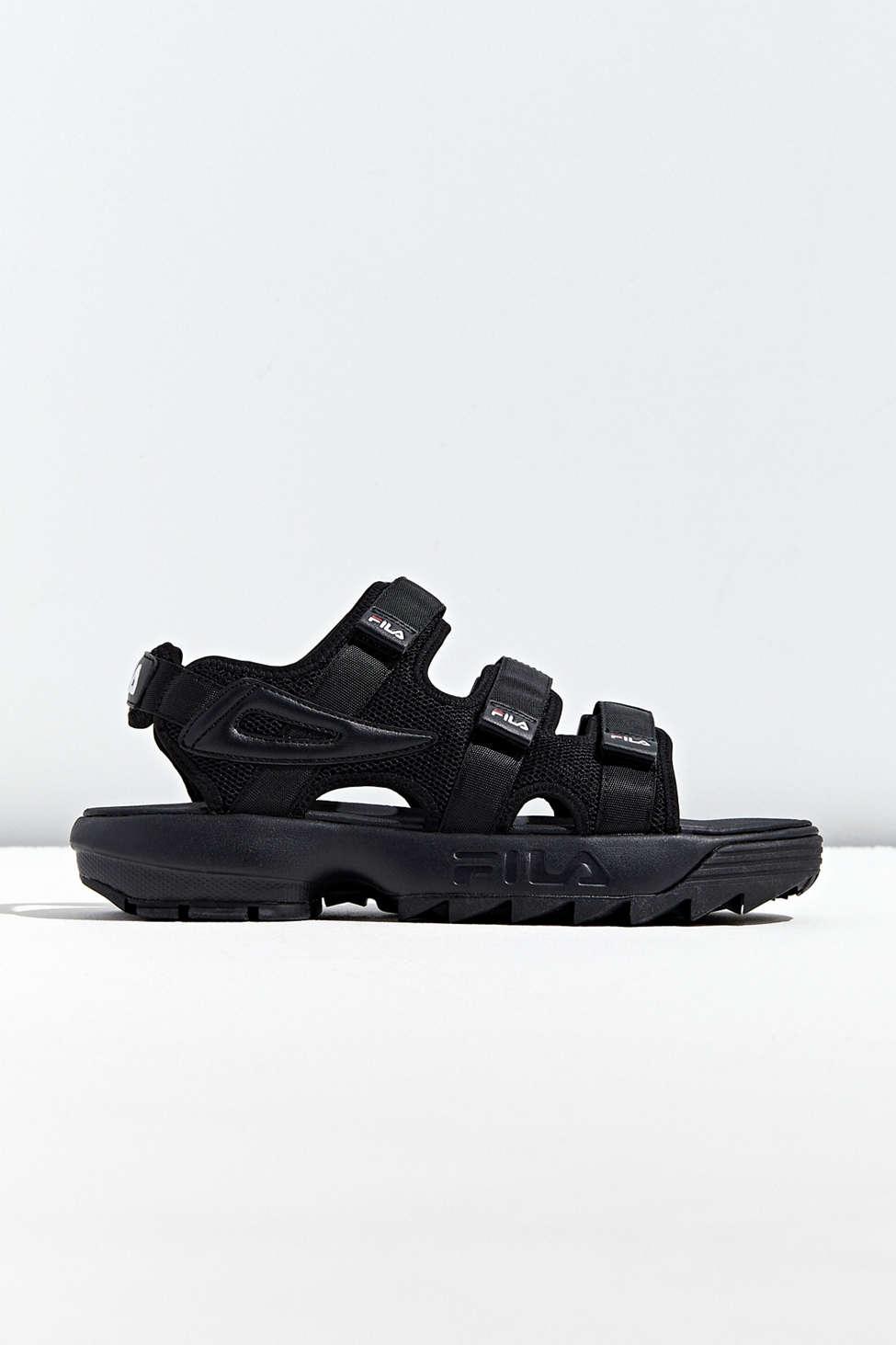Fila Uo Exclusive Disruptor Sandal in Black for Men | Lyst