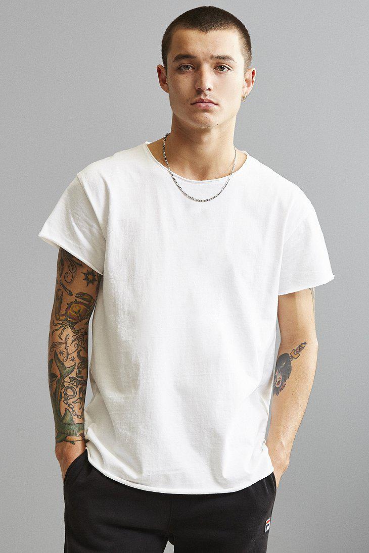 Hysterisk morsom Shetland Håndbog Urban Outfitters Franklin Wide Neck Raw Cut Tee in White for Men | Lyst