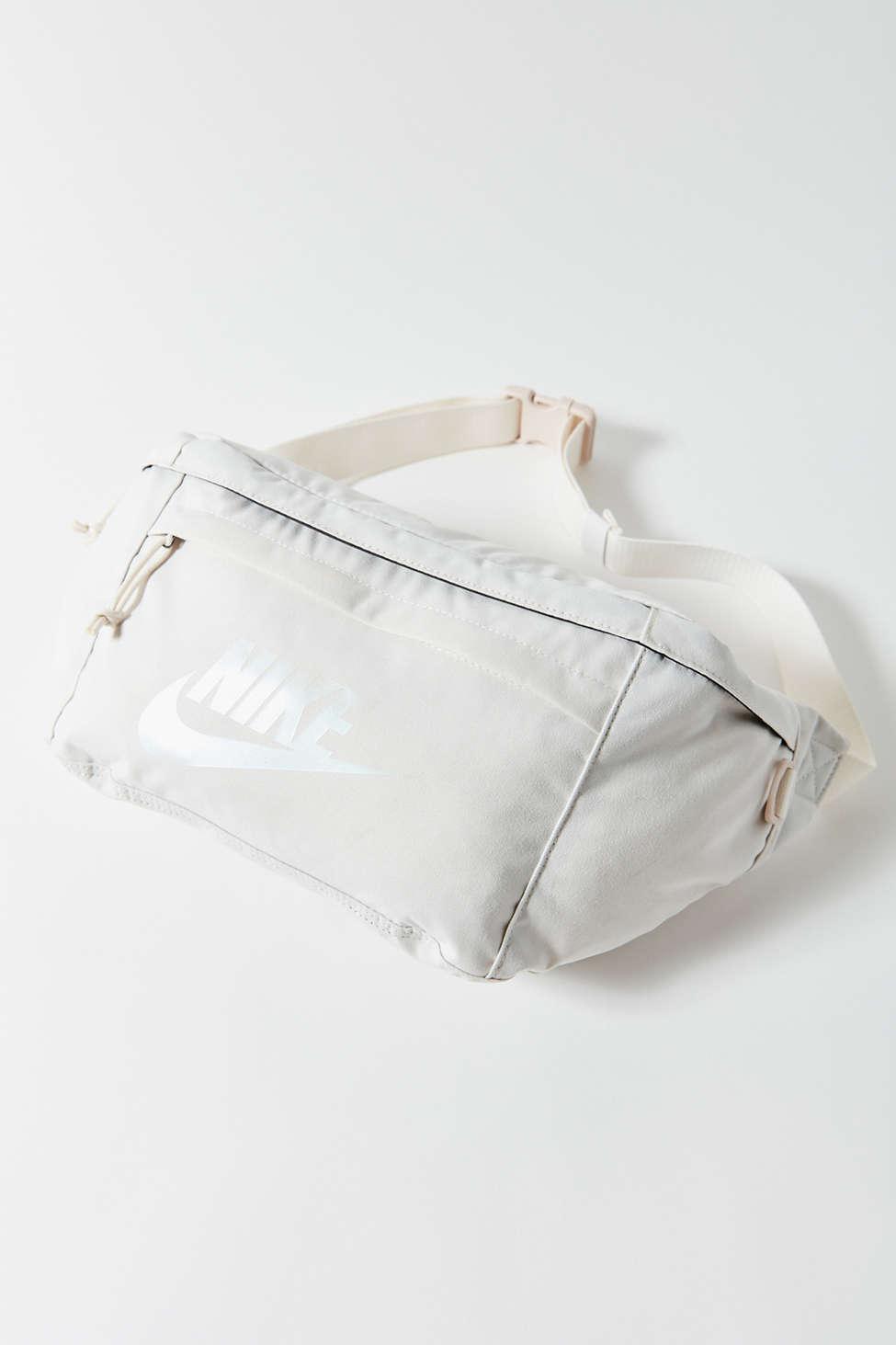 nike tech sling bag black