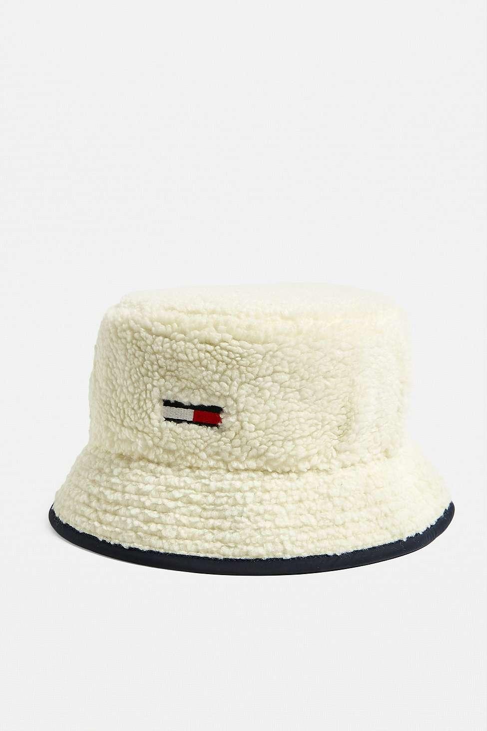 tommy hilfiger bucket hat urban outfitters