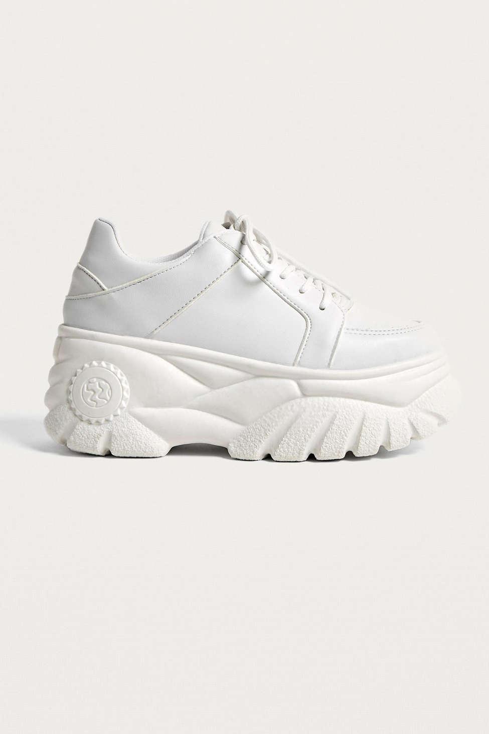 urban outfitters white sneakers