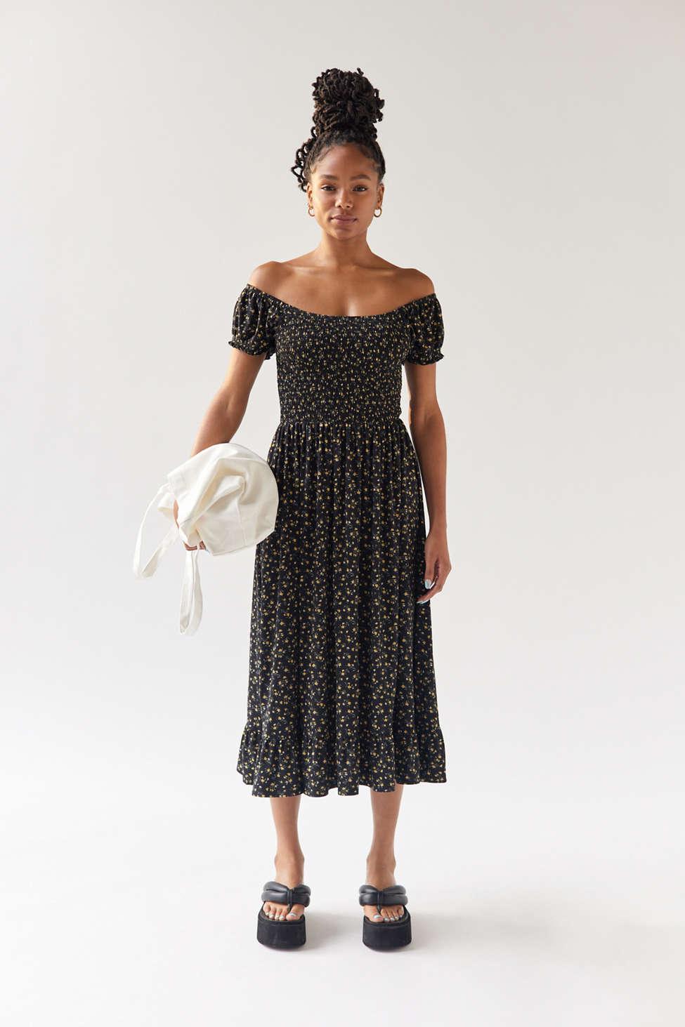 Urban Outfitters Uo Tessie Puff Sleeve Midi Dress in Black | Lyst Canada
