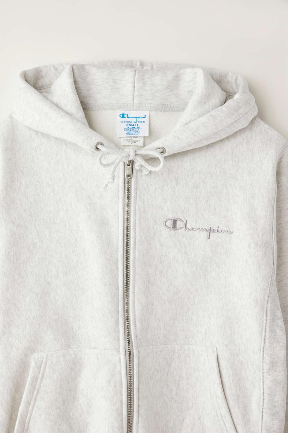 Champion Uo Exclusive Reverse Weave Full Zip Hoodie Sweatshirt in White |  Lyst