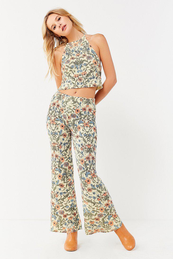 Uo Floral Sweater Flare Pant 