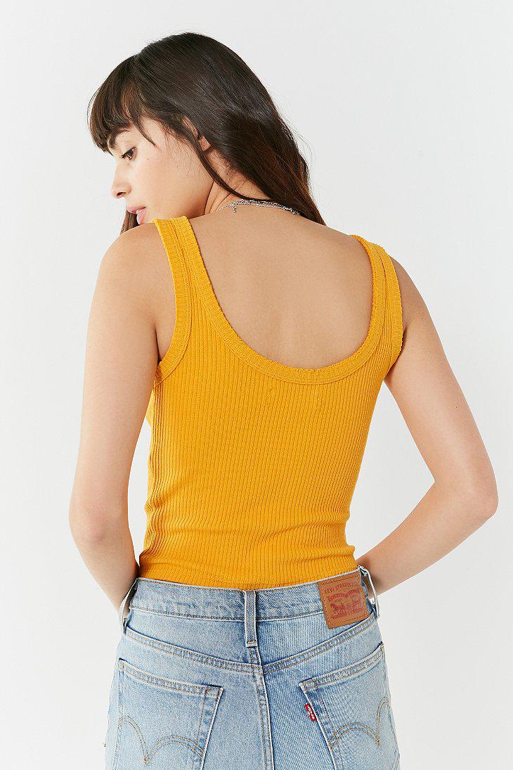 urban outfitters yellow crop top