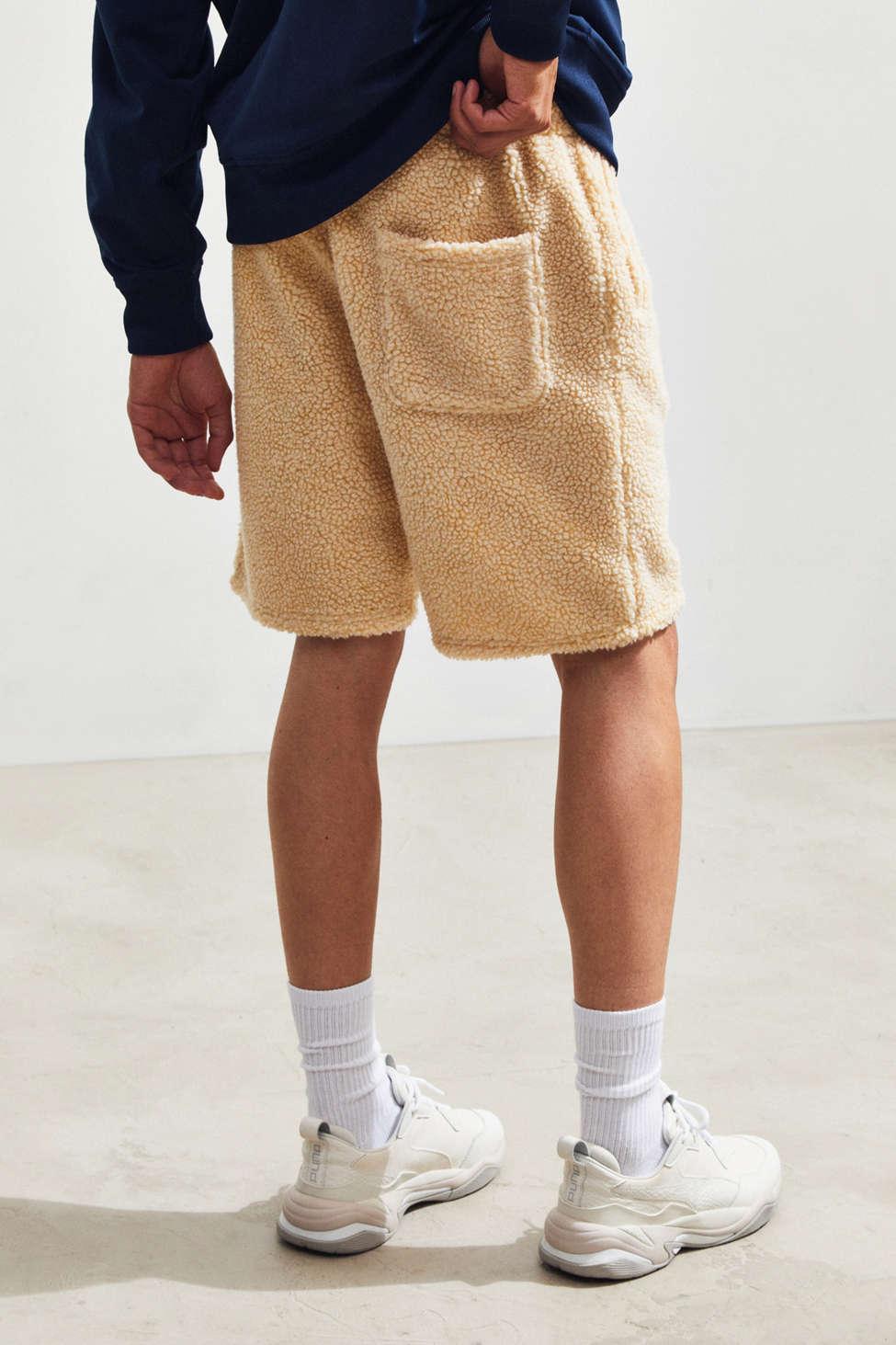 Urban Outfitters Uo Pierce Sherpa Short in White for Men | Lyst
