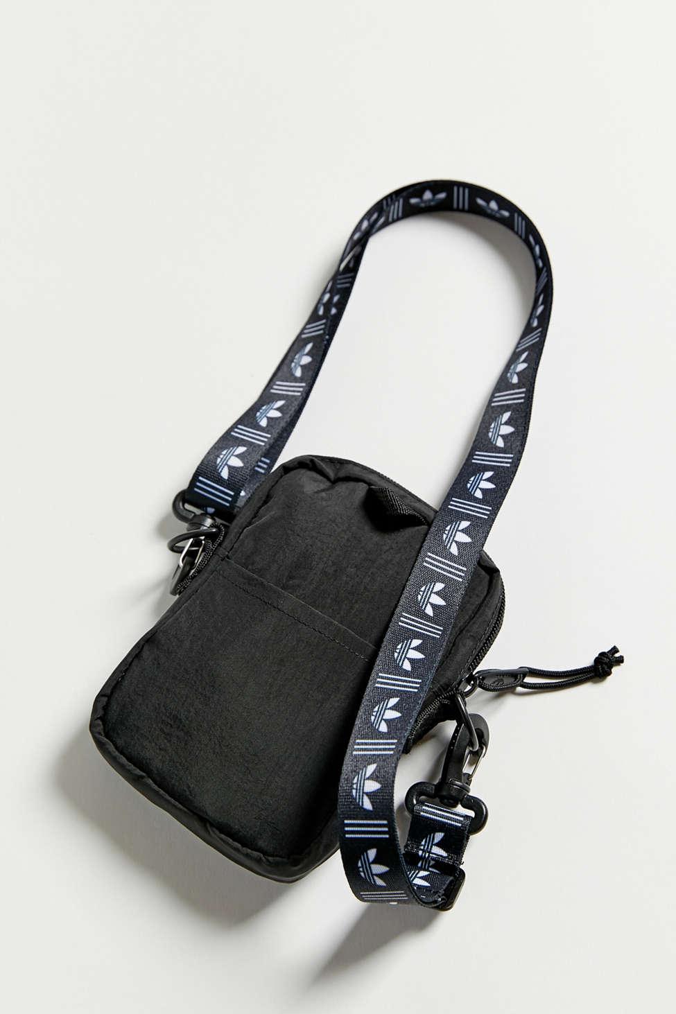 adidas originals national festival crossbody bolsa