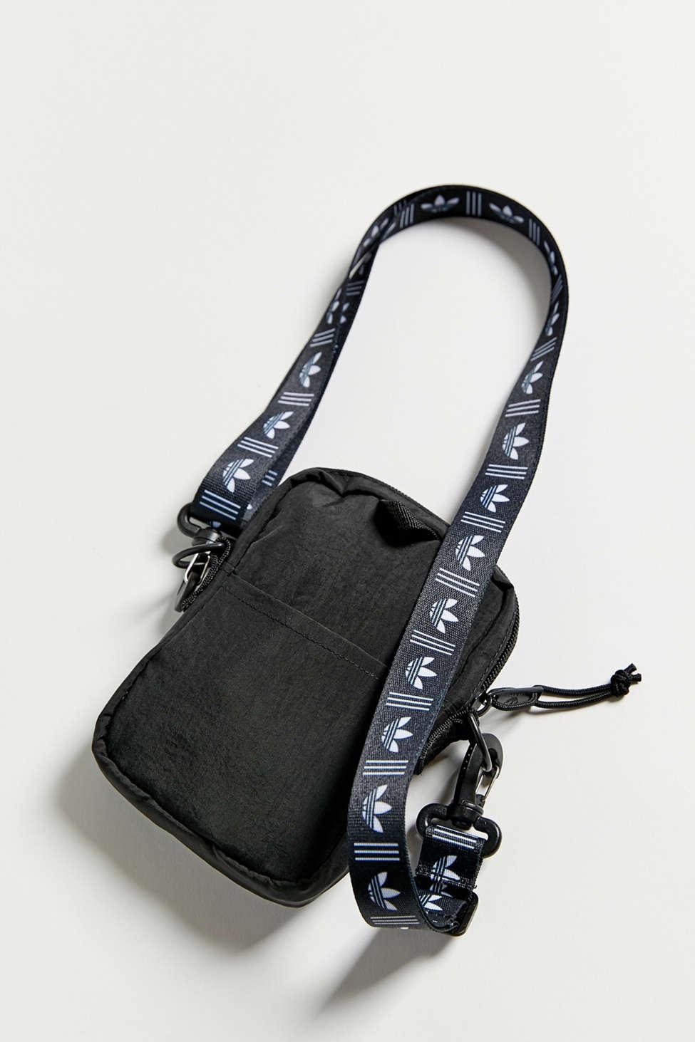 adidas Originals Crossbody Bag Black |