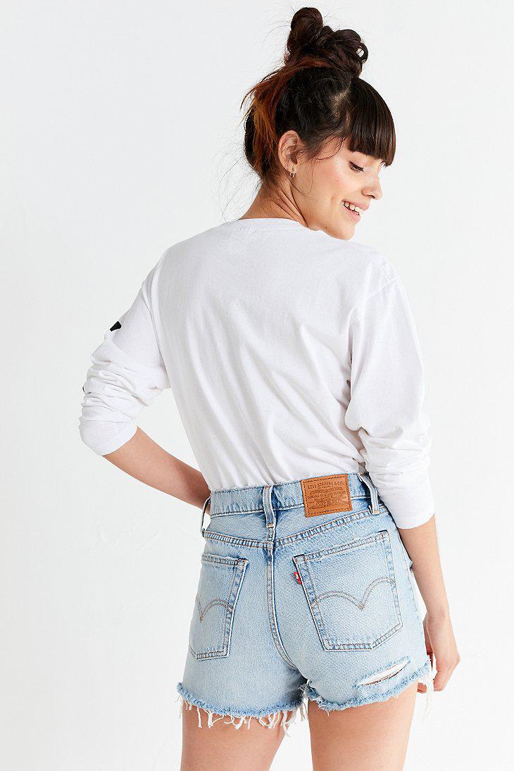 levi's wedgie fit shorts urban outfitters