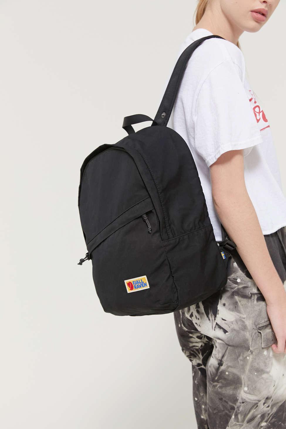 Fjallraven Vardag 25 Mini Backpack Sale Online, UP TO 50% OFF ... مساج صدر Fjallraven Vardag 25 Mini Backpack Sale Online, UP TO 50% OFF ... مساج صدر