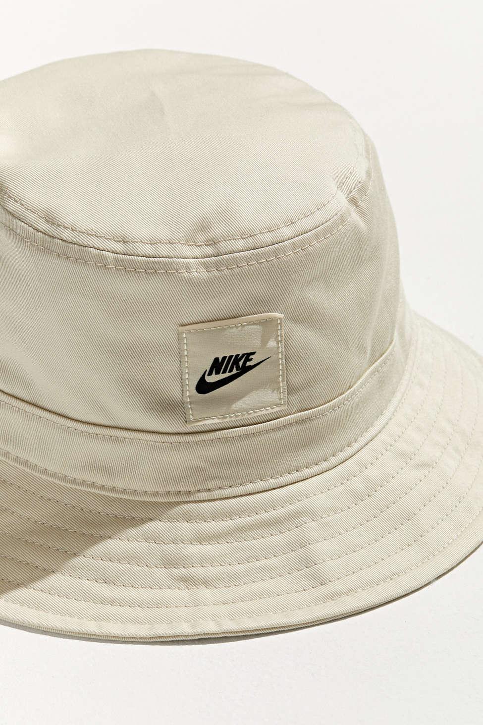 Nike Sportswear Core Bucket Hat in Cream (Natural) for Men - Lyst