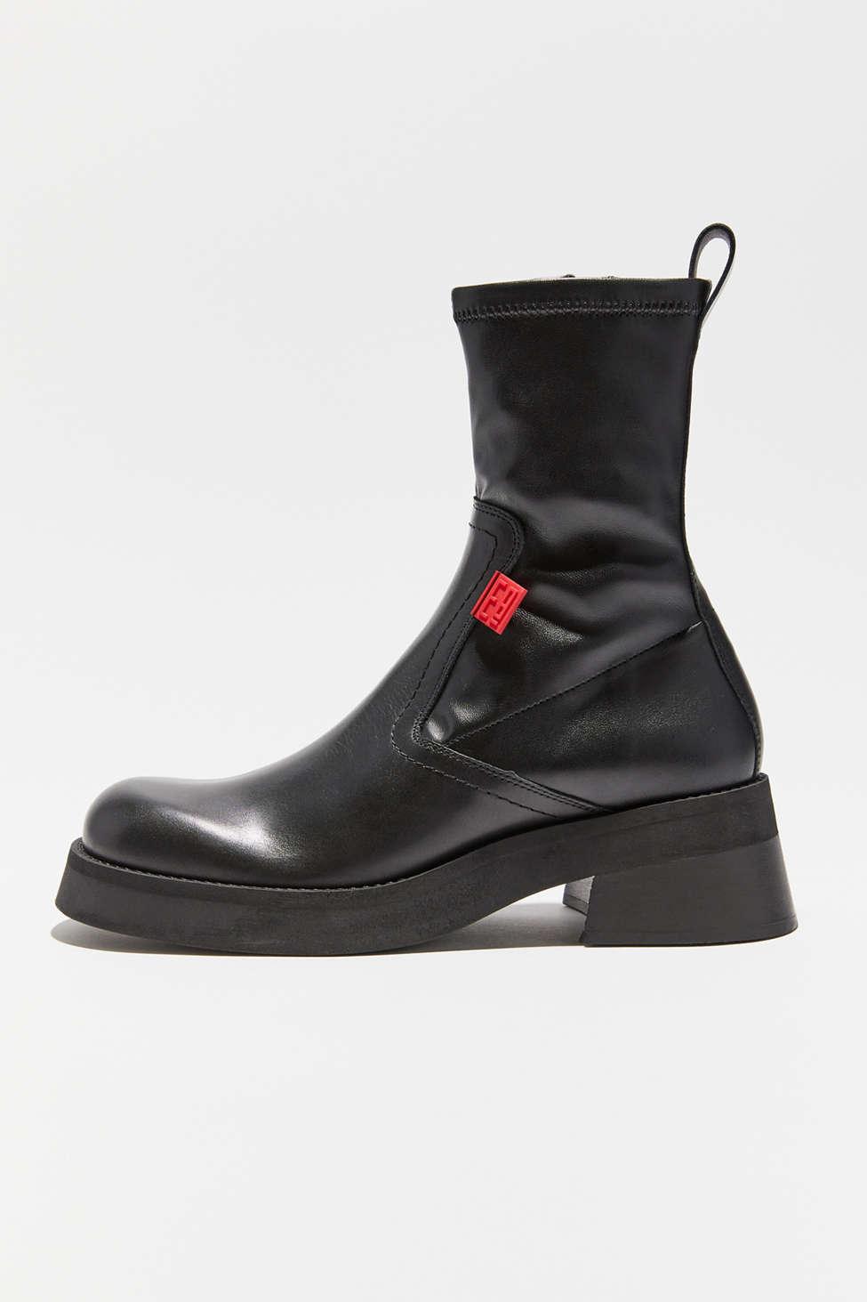 E8 By Miista Oliana Ankle Boot in Black | Lyst