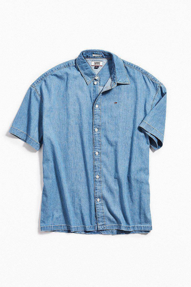 Tommy Hilfiger Tommy Jeans Summer Denim Short Sleeve Button-down Shirt in  Indigo (Blue) for Men | Lyst