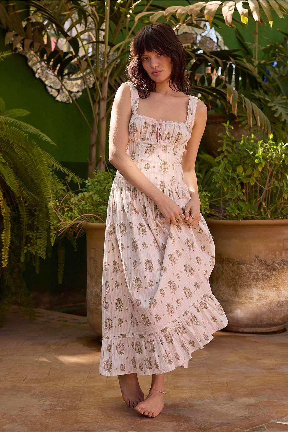 Kimchi Blue Gabriette Drop Waist Maxi Dress in Natural | Lyst UK Kimchi Blue Gabriette Drop Waist Maxi Dress in Natural | Lyst UK