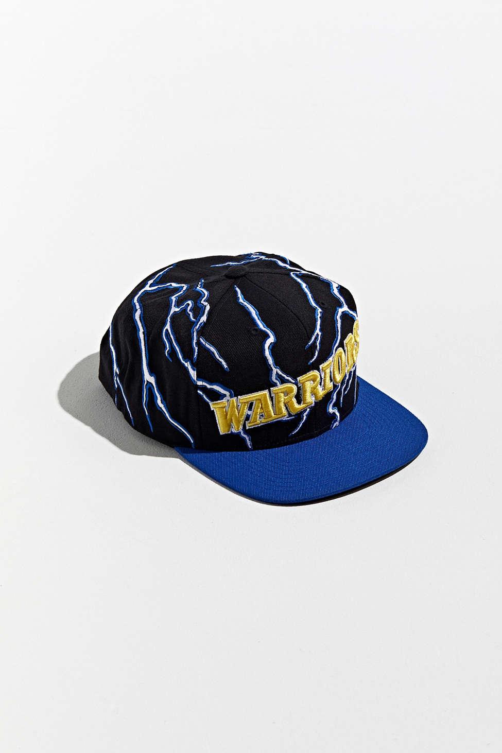Mitchell & Ness Golden State Warriors Lightning Snapback Hat in Blue for  Men | Lyst