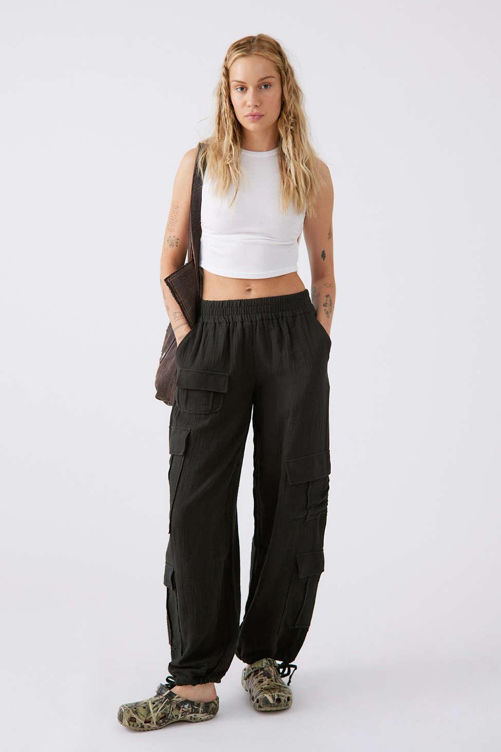 Urban Outfitters Uo Saylor Balloon Wide-leg Cargo Pant in Black | Lyst