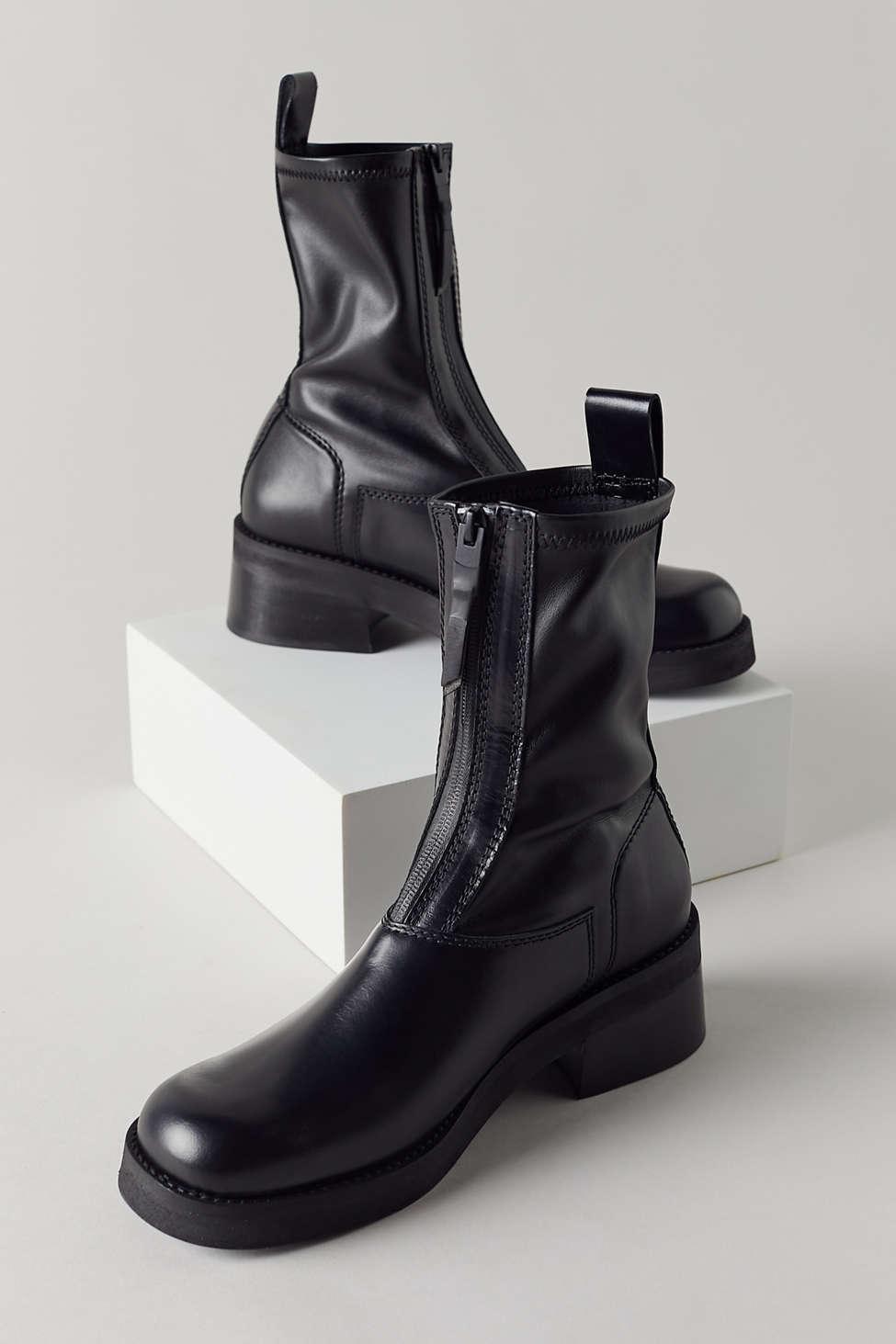 E8 By Miista Doris Front Zip Boot in Black | Lyst