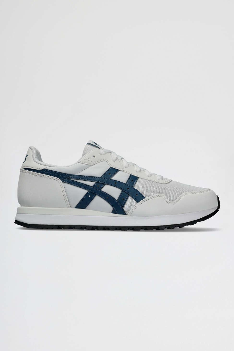 Asics runner hot sale