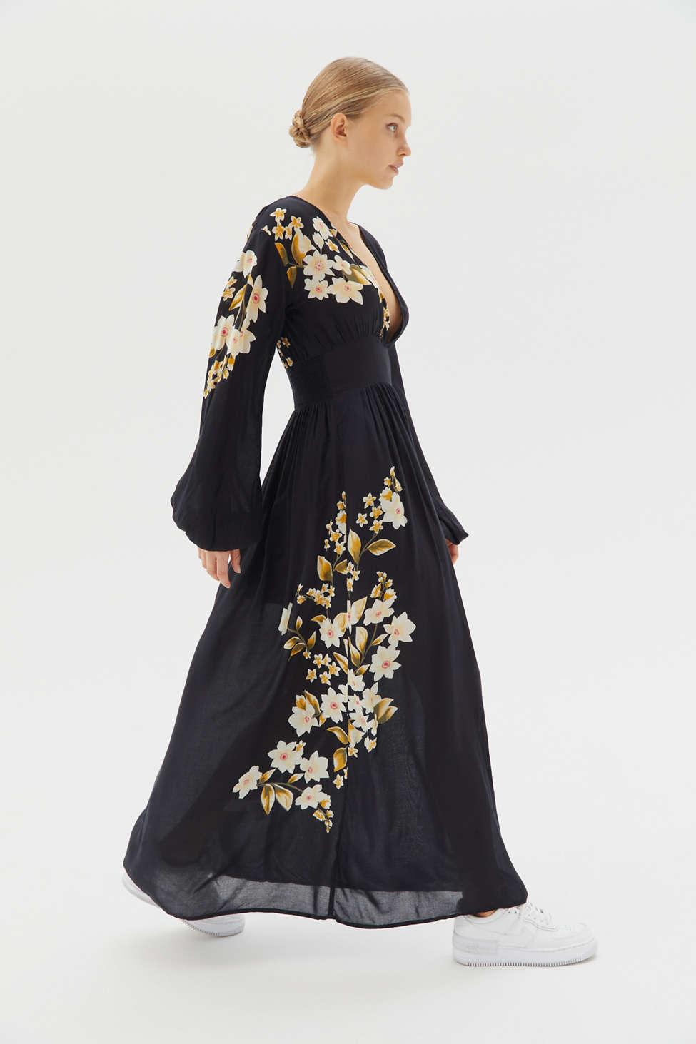 | Night Lyst Dress Bloom Billabong in Maxi Black