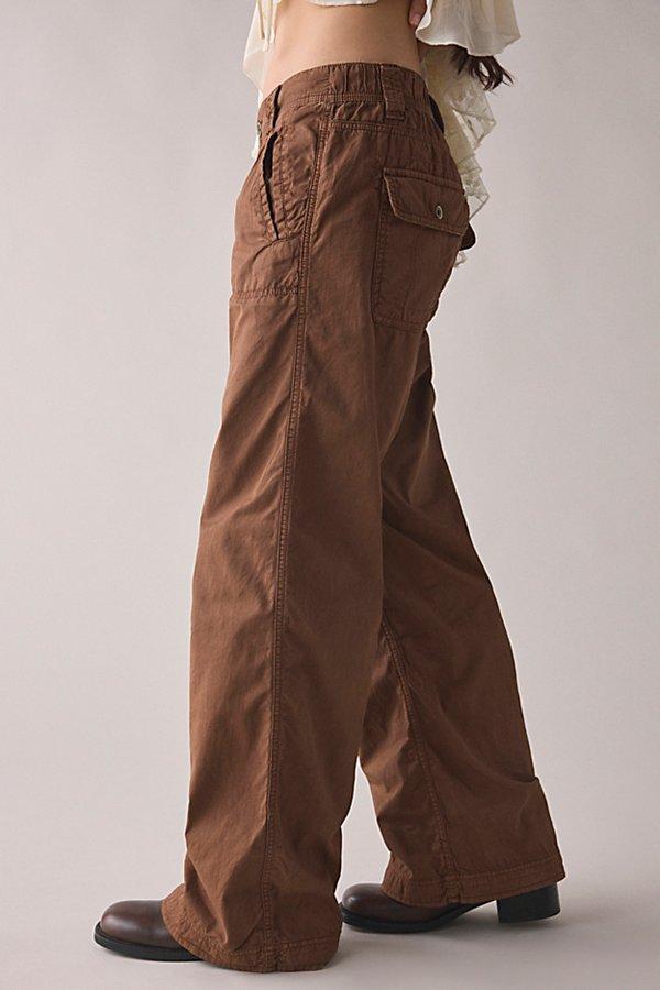 BDG 360 Utility Low-Rise Straight Leg Pant in Brown Lyst