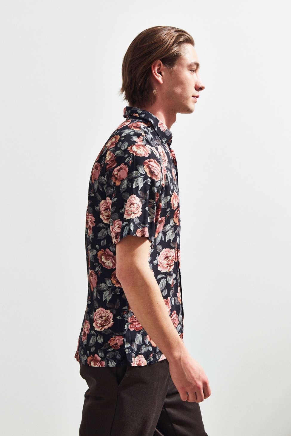 Urban Outfitters Uo Wandering Rose Rayon Short Sleeve Button-down Shirt in  Black for Men | Lyst