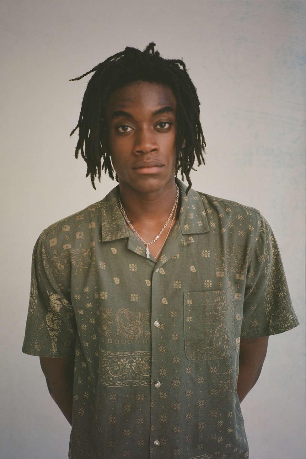 BDG Bandana Print Linen Short Sleeve 