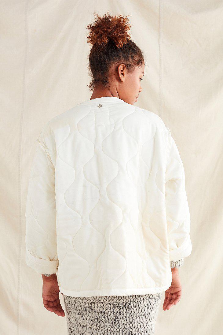 Urban Outfitters Vintage Oversized Quilted Liner Jacket in White 