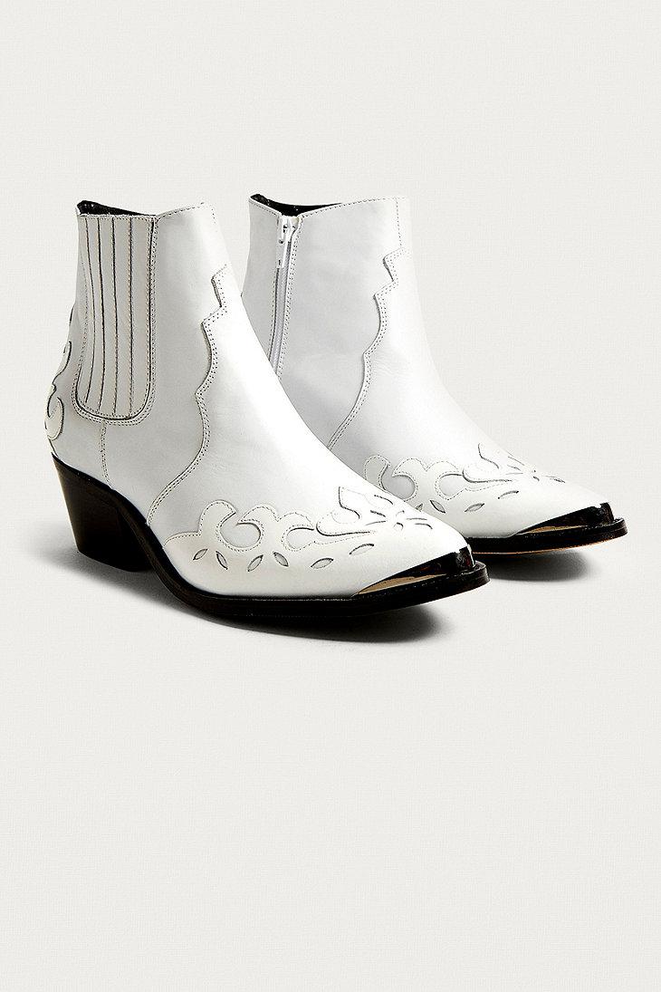 urban outfitters white cowboy boots