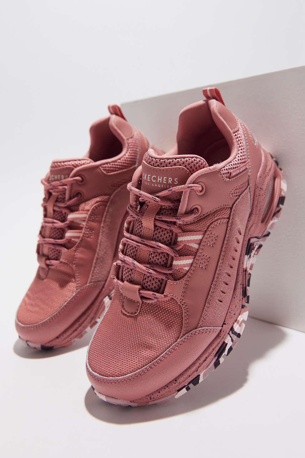 Skechers Uno Trail Cool Trek Sneaker in Pink | Lyst