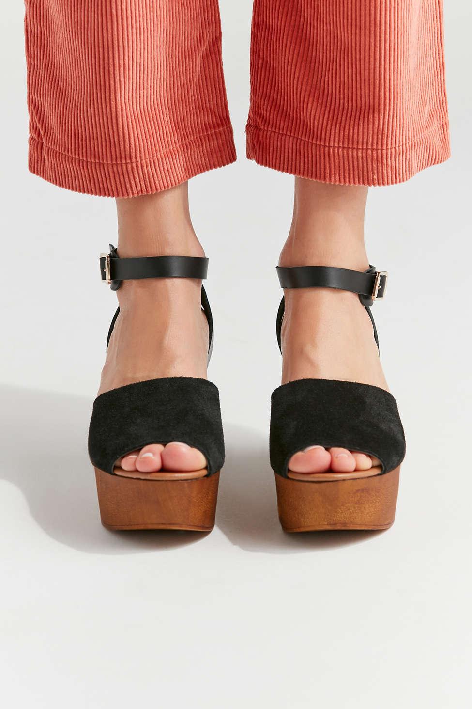 seychelles forward wooden wedge