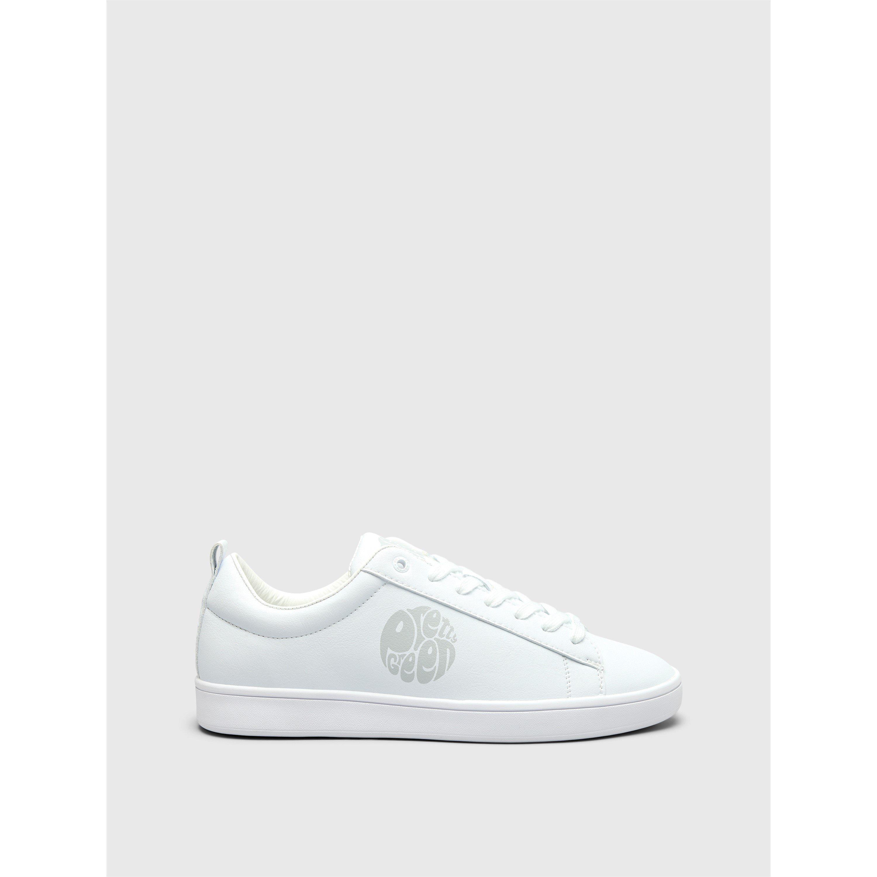 Pretty green plimsolls hotsell