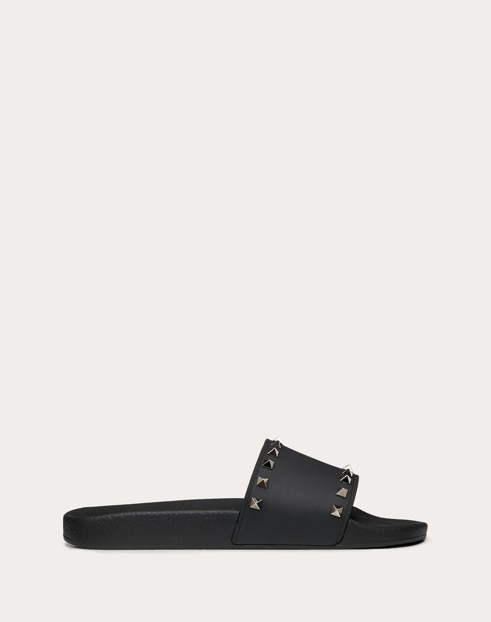Valentino Garavani Rockstud Rubber Slider Sandal in Black for Men - Save 48% - Lyst