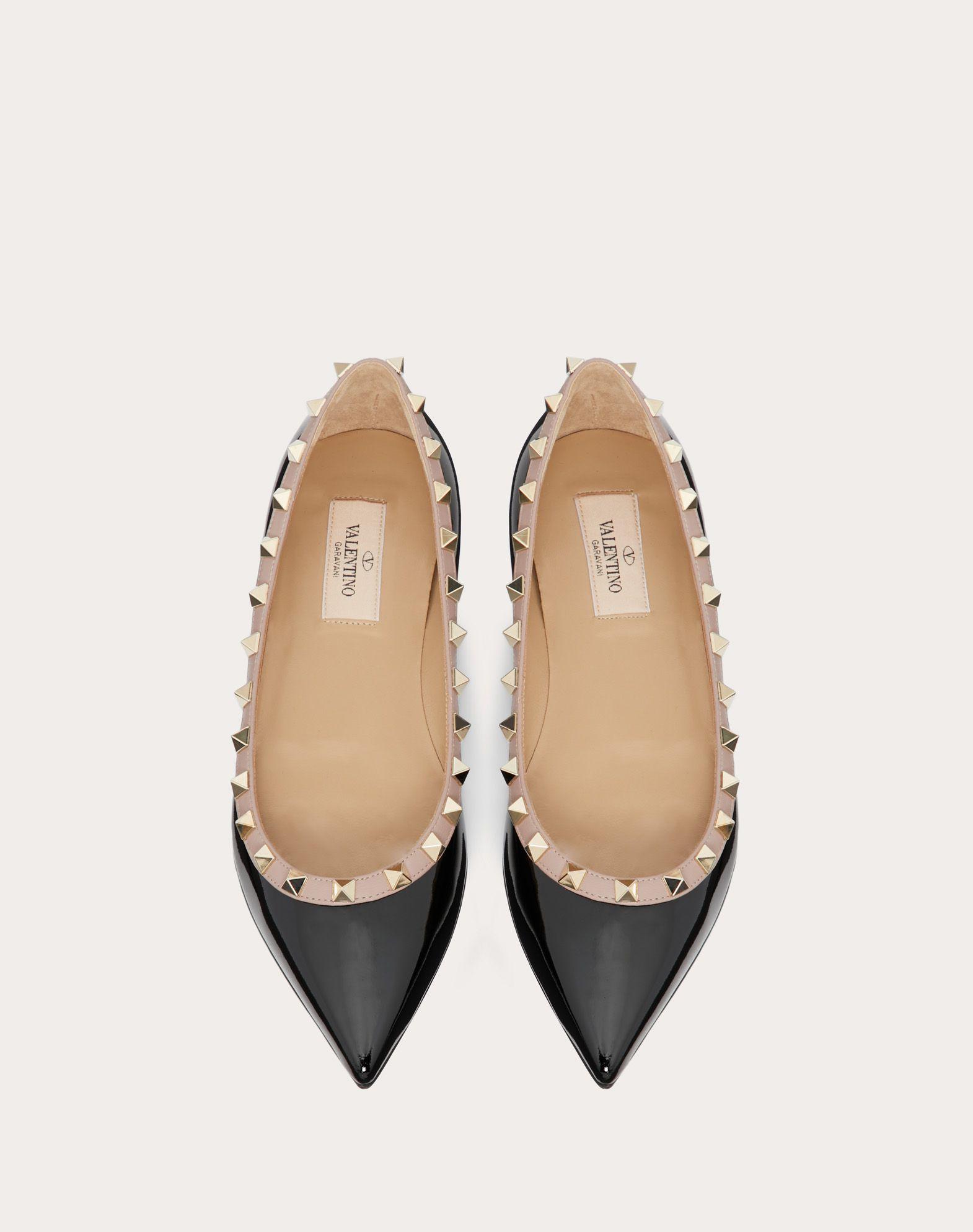 Valentino Garavani Leather Rockstud Grainy Calfskin Ballet Flat in Black - Lyst