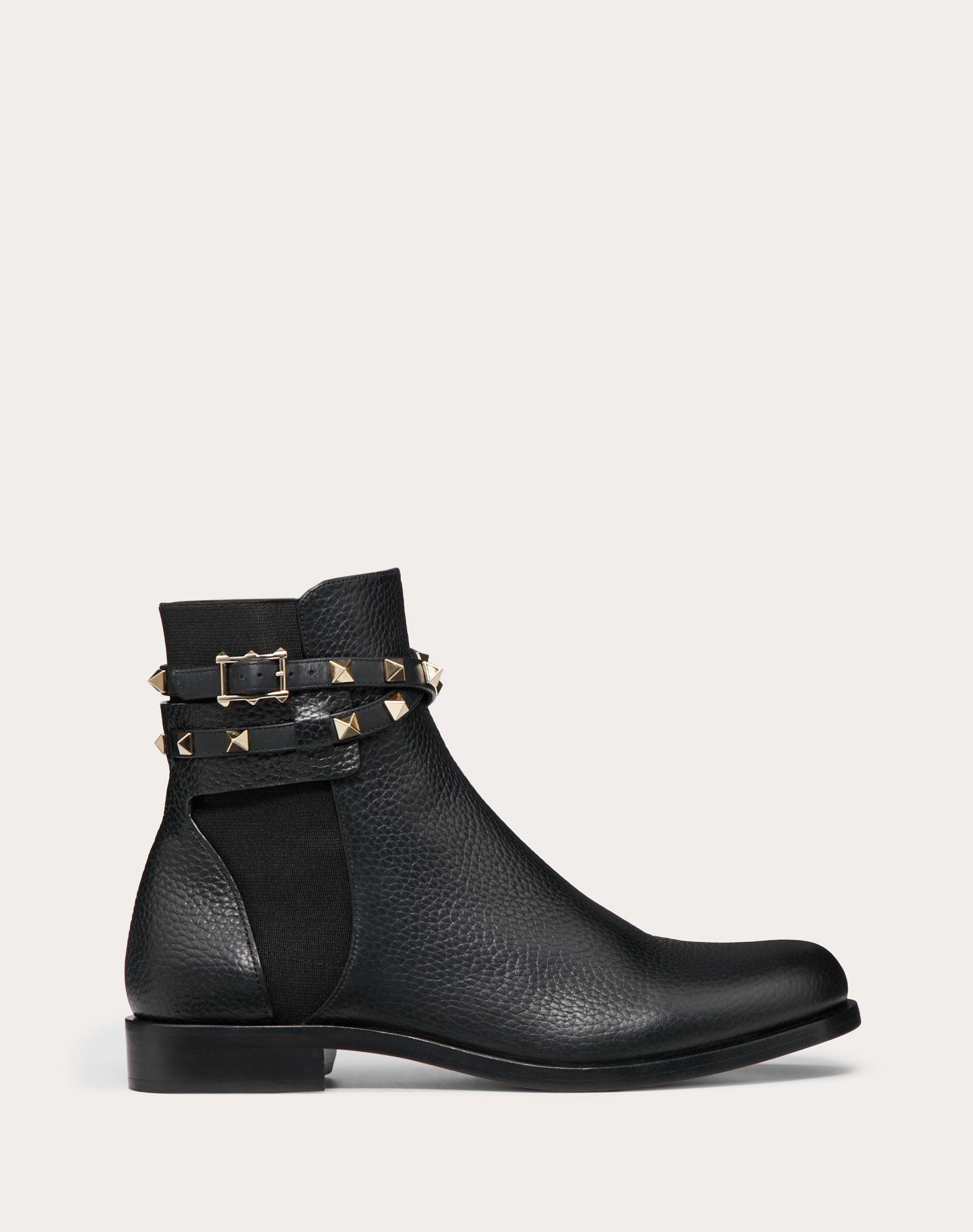 Valentino Rockstud Grainy Calfskin Leather Ankle Boot in Black - Save ...