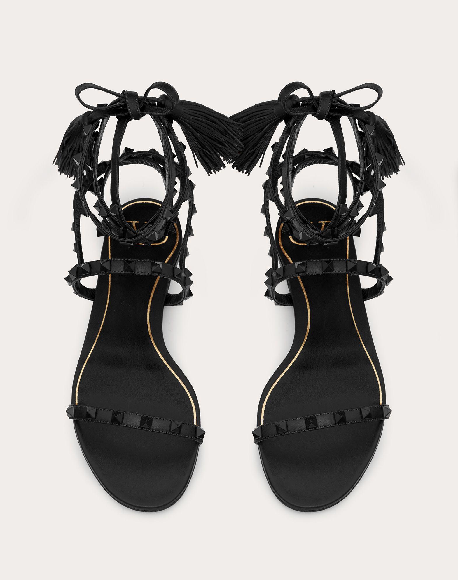 valentino rockstud flair