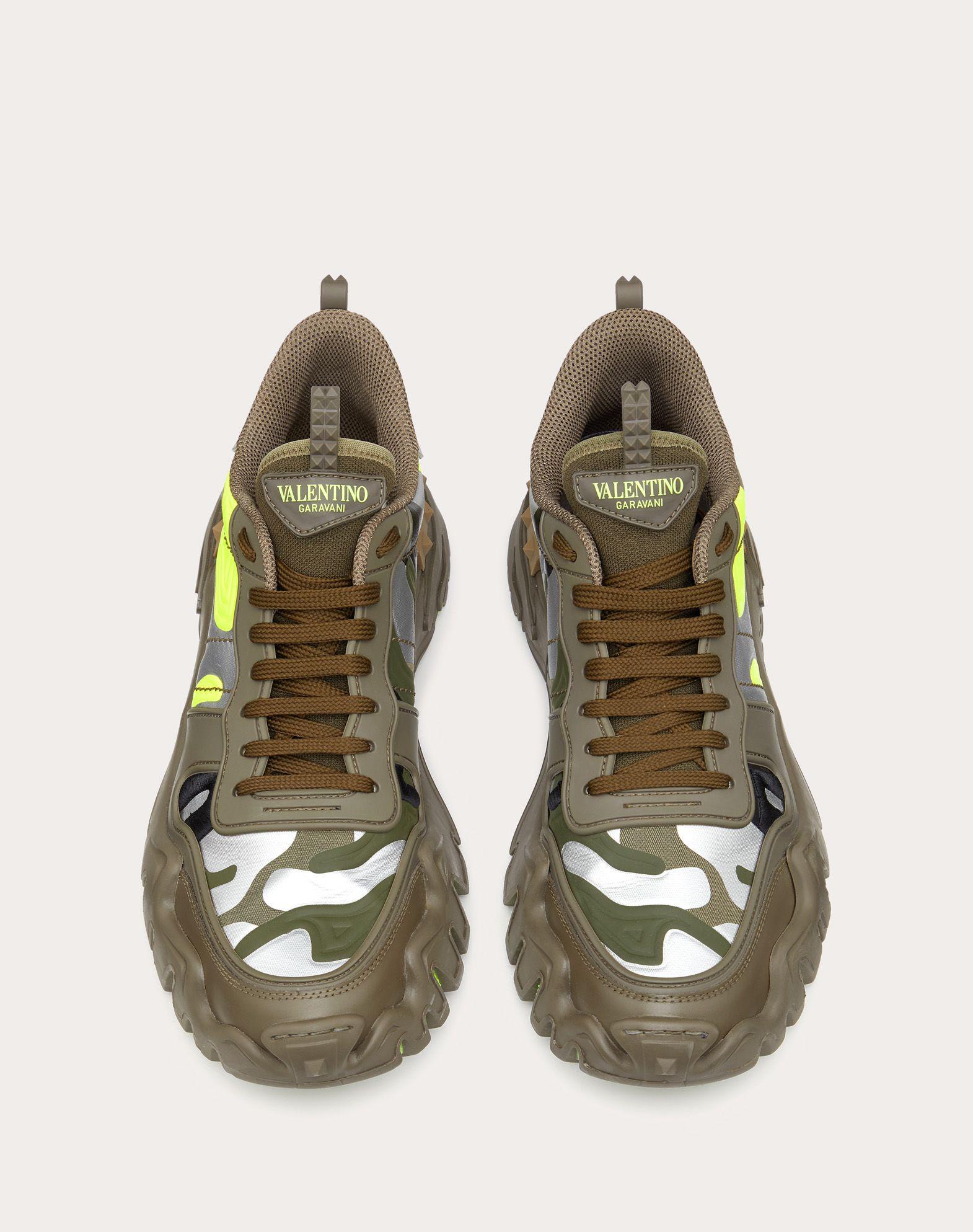 valentino garavani camouflage rockrunner sneakers