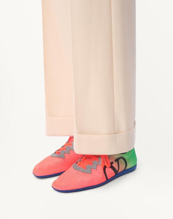 Valentino Garavani メンズ ピンク クロマソン テクニカルファブリック 