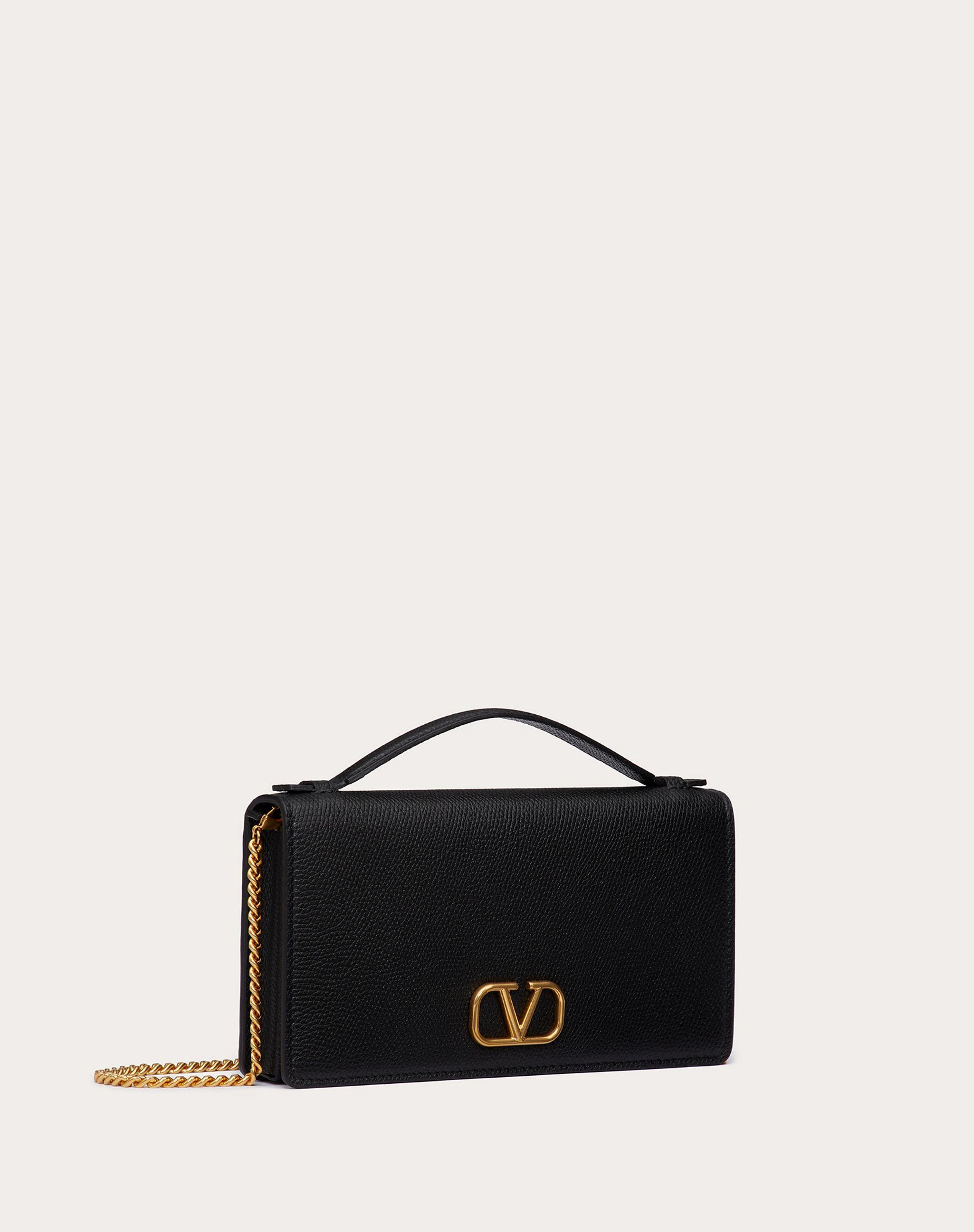 VLOGO SIGNATURE WALLET WITH CHAIN IN RAFFIA AND METALLIC CALFSKIN LEATHER
