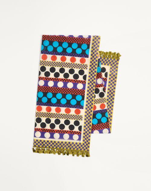 Valentino Garavani Scarves and mufflers for Women | Online