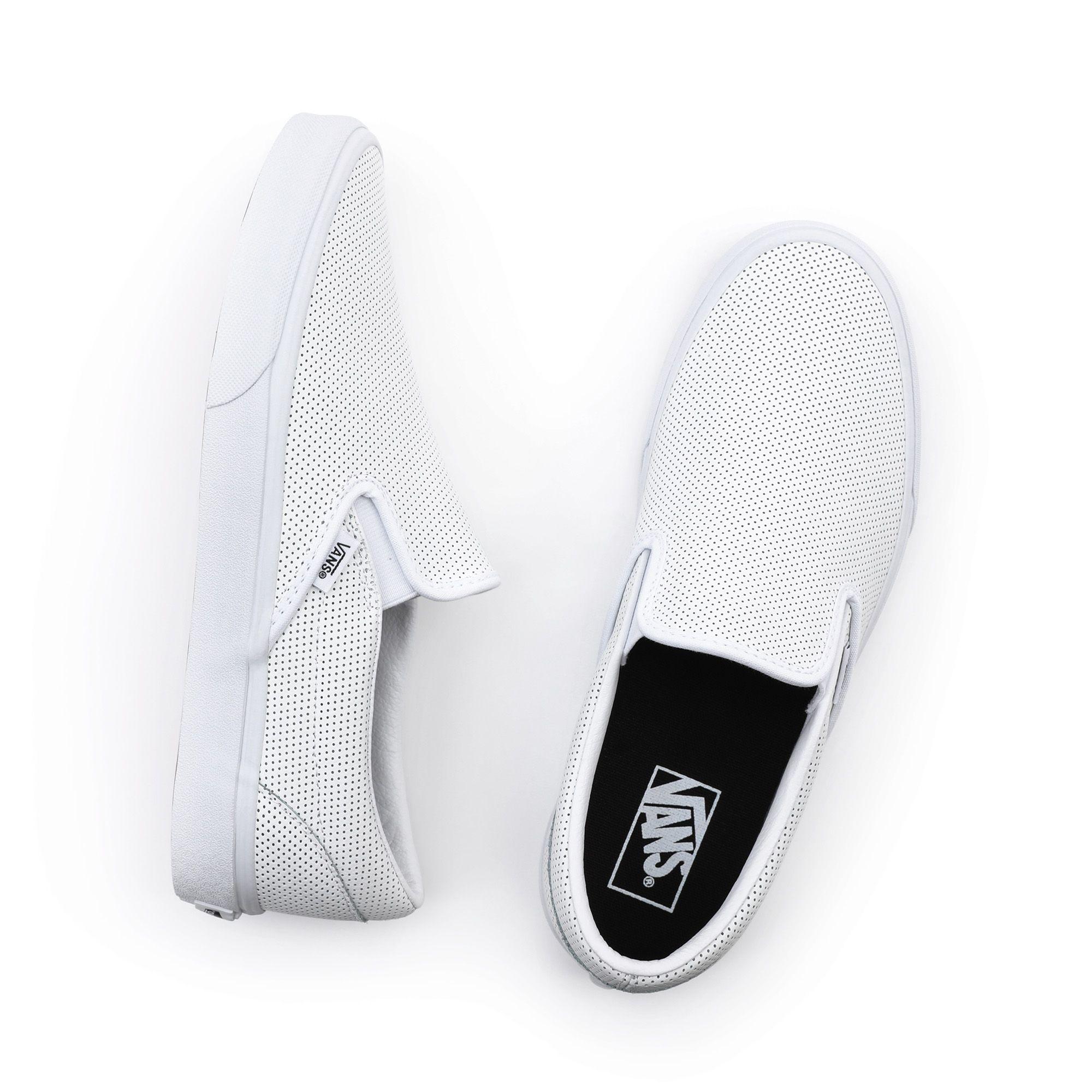 Scarpe Classic Slip-on In Pelle Traforata di Vans in Bianco | Lyst