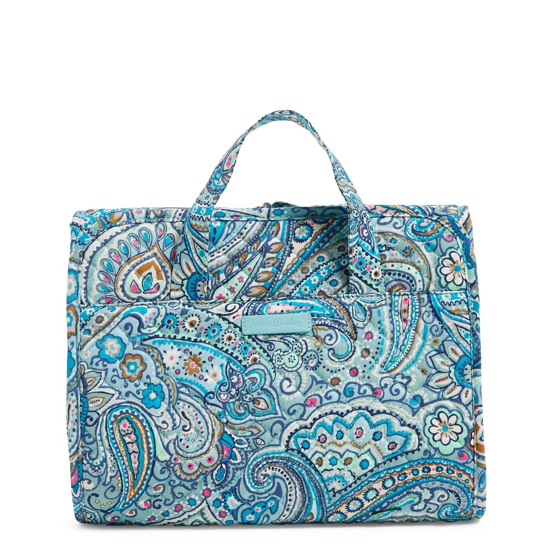 Vera Bradley Cotton Iconic Hanging Travel Organizer in Daisy Dot