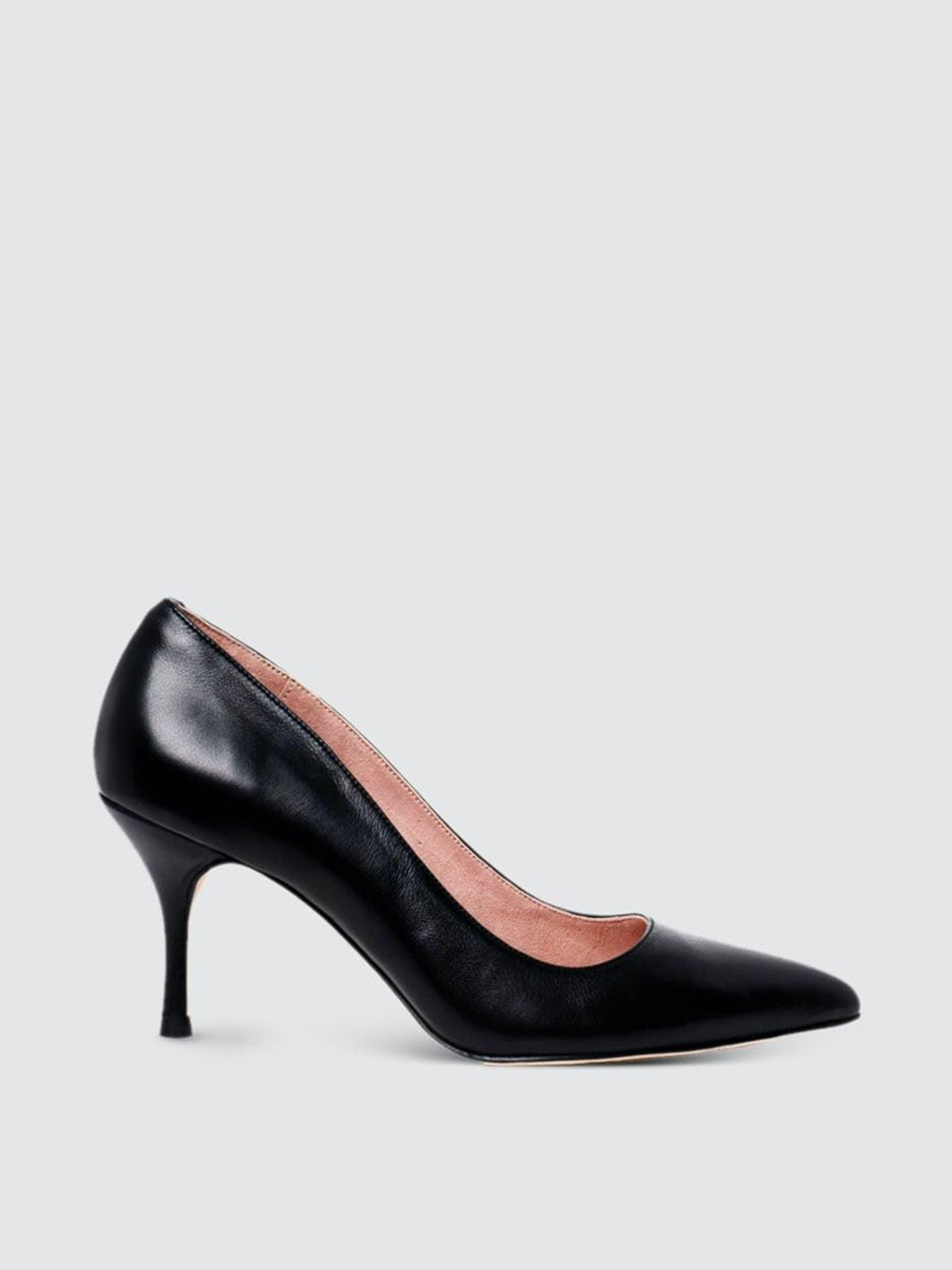 Ally Shoes Black Leather Pump | Lyst