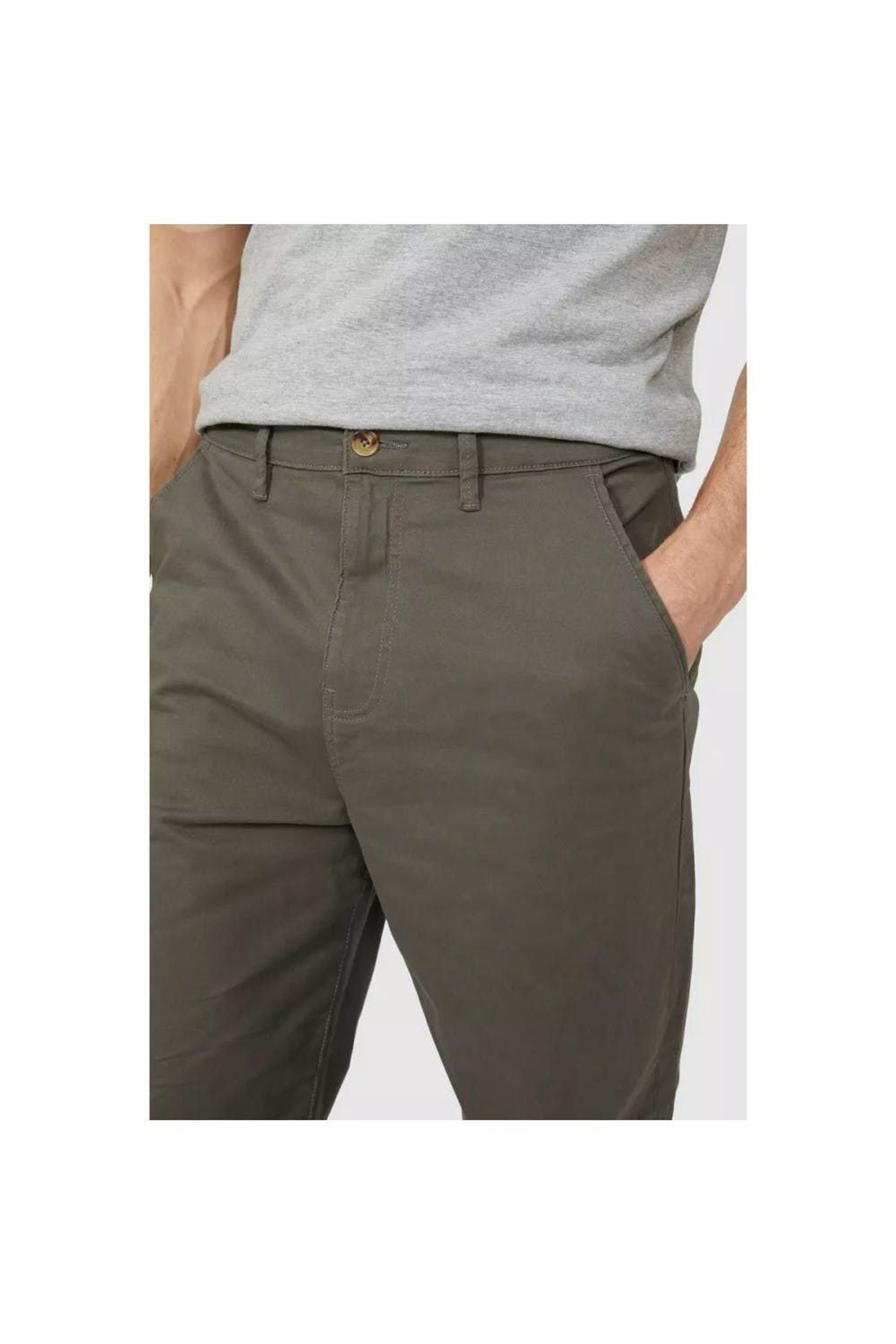 Red Herring Straight Chinos Trouser in Green for Men | Lyst