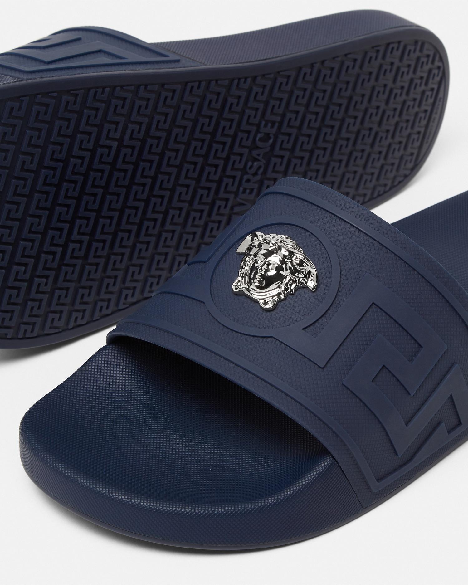 Versace La Medusa Rubber Sliders in Blue for Men | Lyst