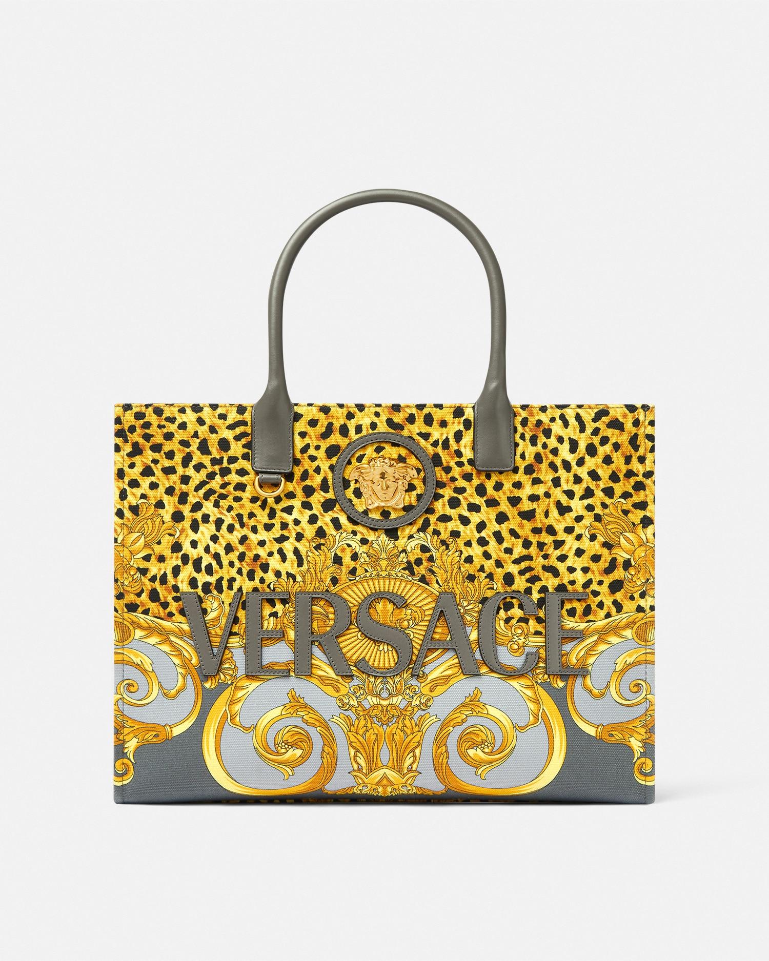 トートバッグ VERSACE PRINTED SMALL CHAIN STRIPES LA MEDUSA SHOPPING BAG Chain Stripes La Medusa Small Tote Bag Print | VERSACE US
