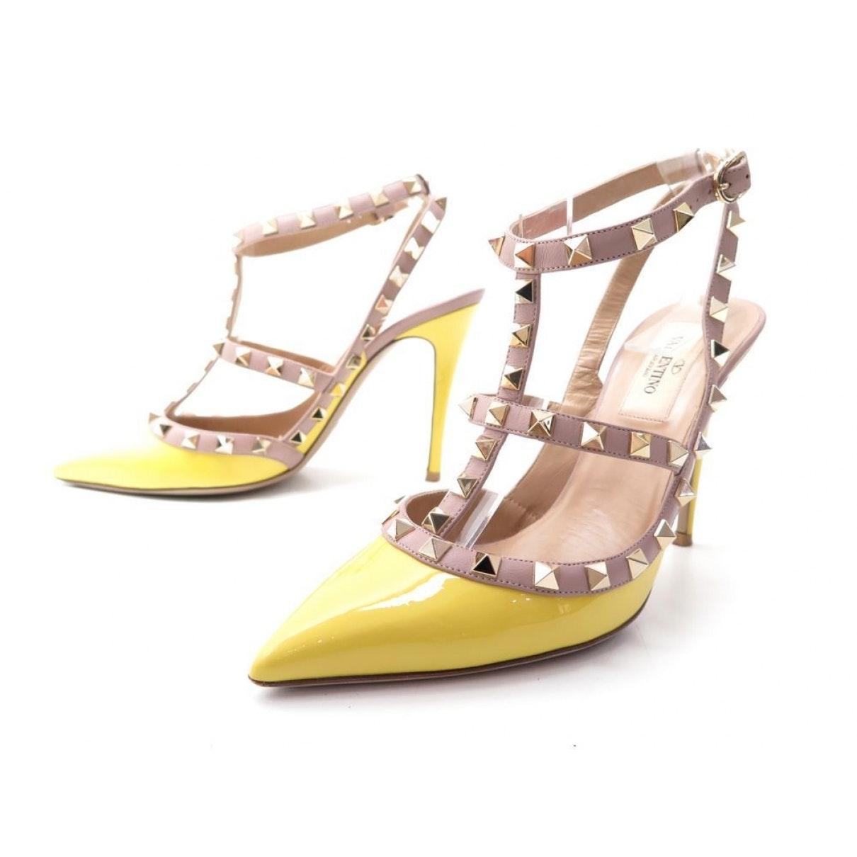 yellow valentino rockstud