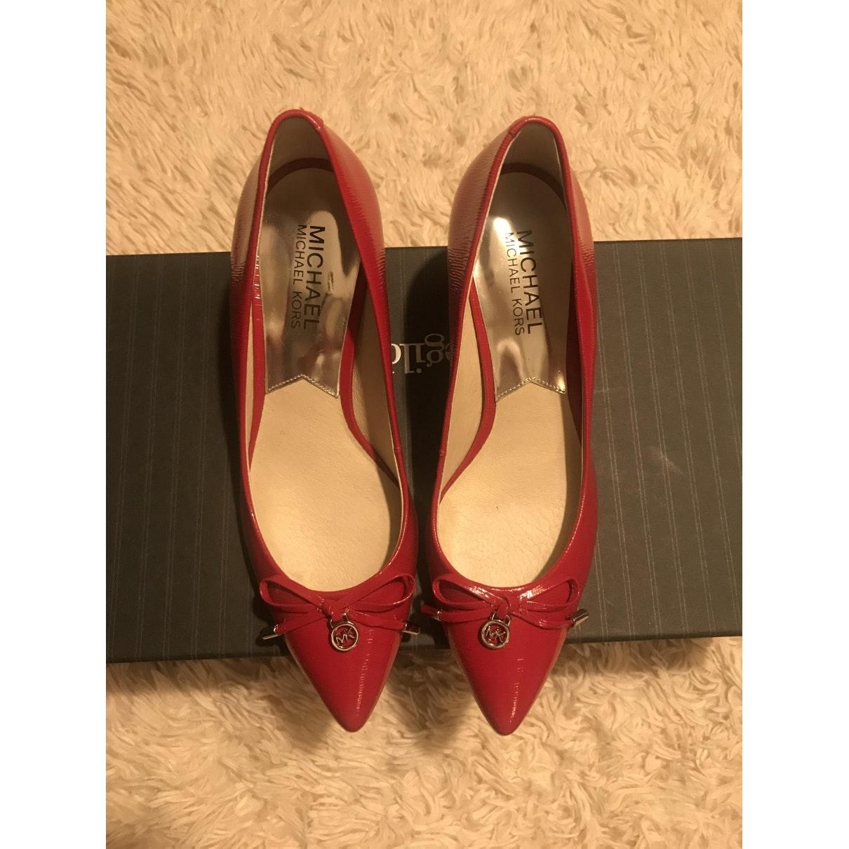 michael kors red high heel shoes