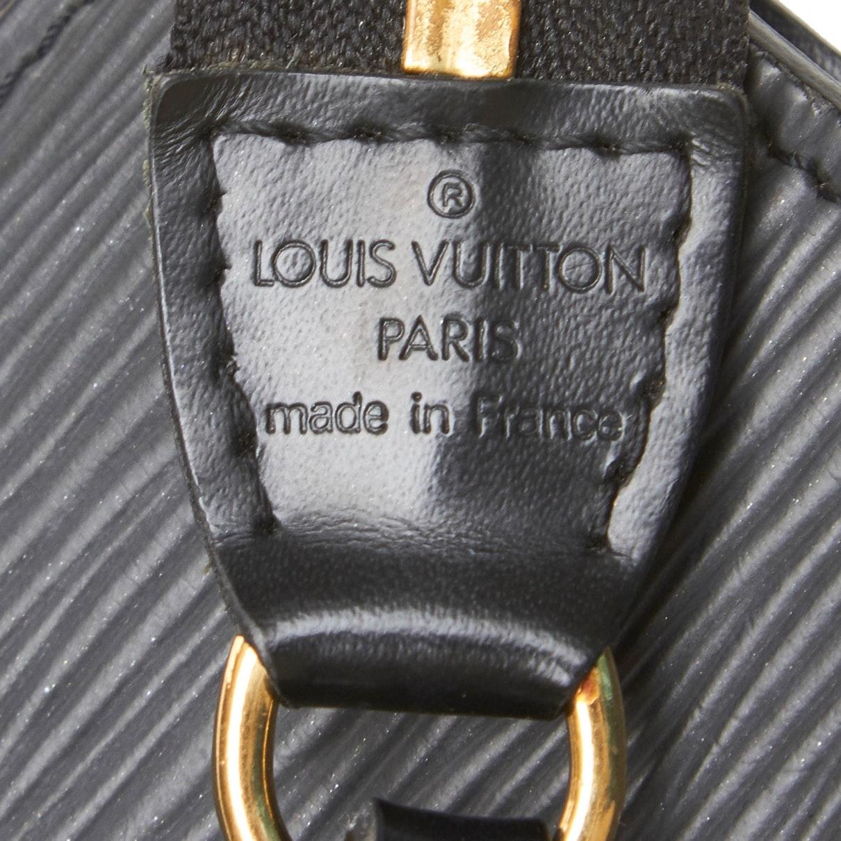 Louis Vuitton Pochette Accessoire Black Leather - Lyst